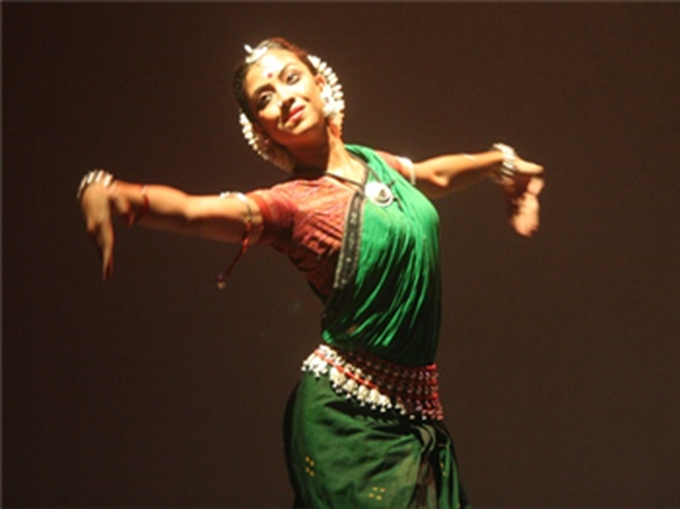 Hue Festival artists hailed - 18 Hue Festival artists hailed - 18