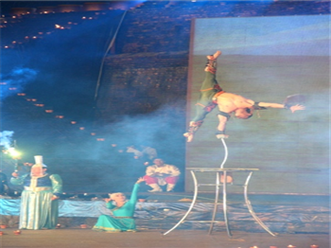 Hue Festival artists hailed - 22 Hue Festival artists hailed - 22