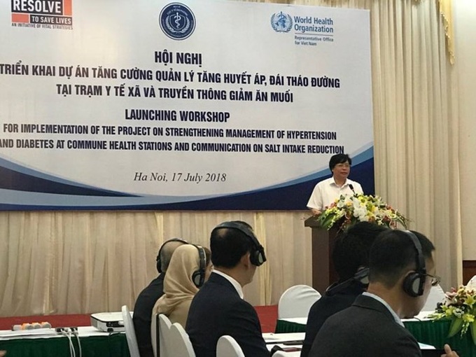 Vietnam takes actions to reduce salt intake - 1