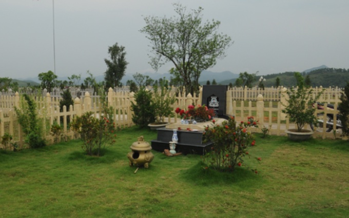 Elaborate tombs, a trend among the wealthy - 2 Elaborate tombs, a trend among the wealthy - 2