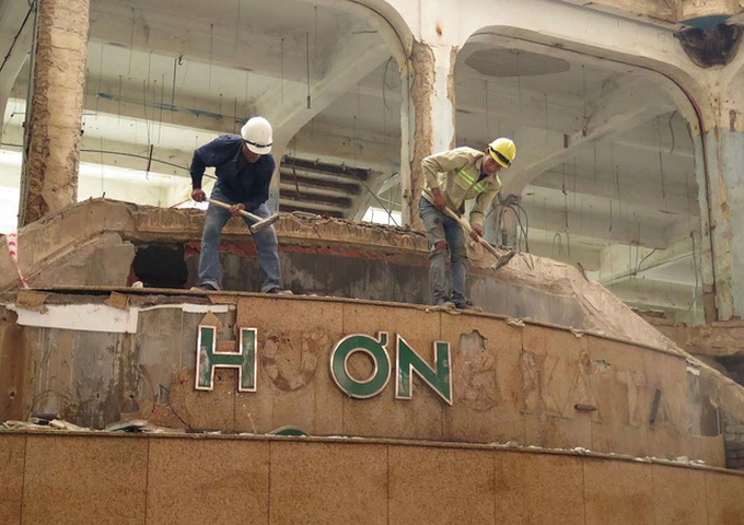 134-year-old Saigon Tax Trade Centre pulled down - 1