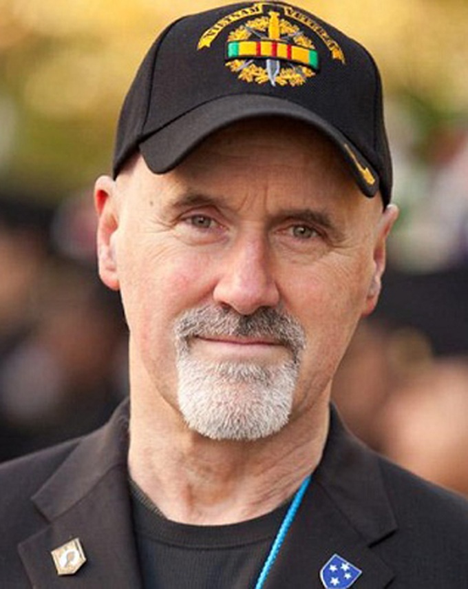 American veteran brings war play to Vietnamese stage - 2