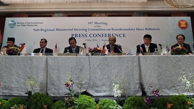 Measures discussed to fight haze pollution in Southeast Asia - 1