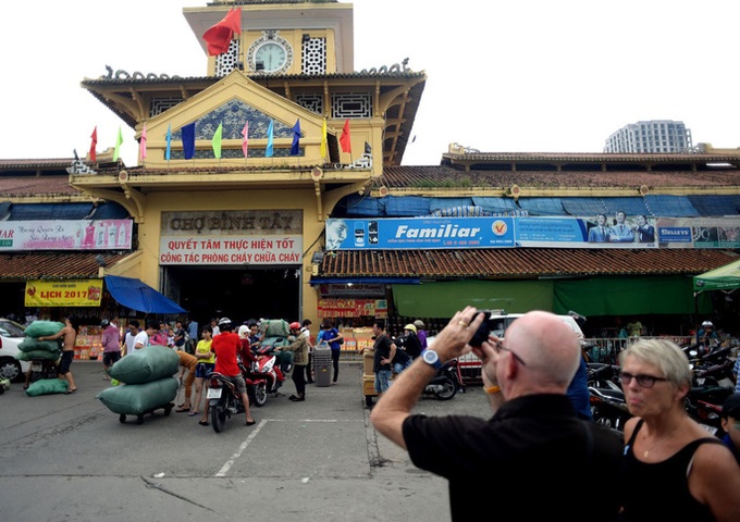 90-year-old market ready to reopen - 1