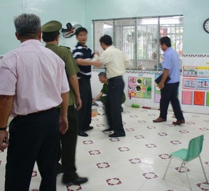 Man arrested after nursery hostage drama - 9