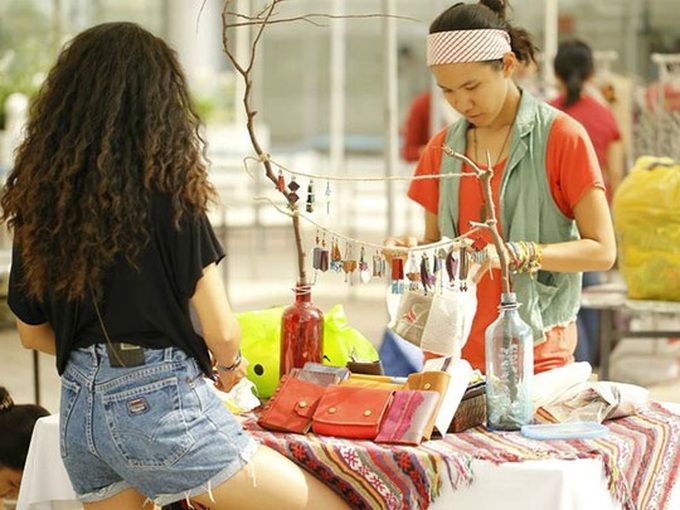 Visiting the Saigon Flea Market - 2