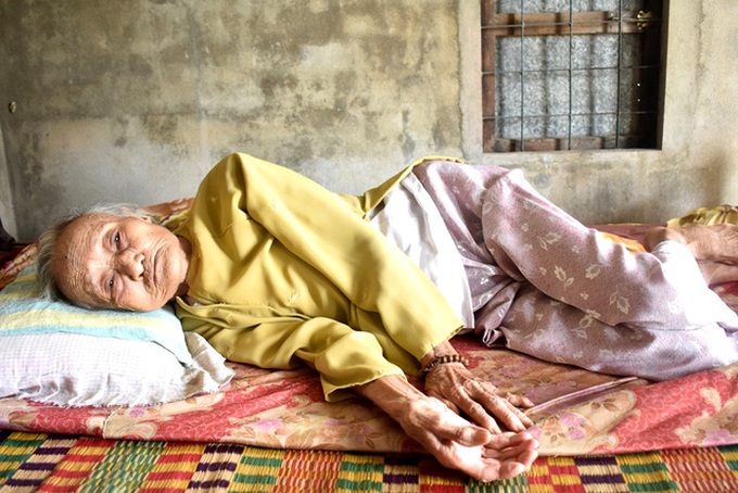 Ailing poor woman in Quang Nam in desperate need of help - 1