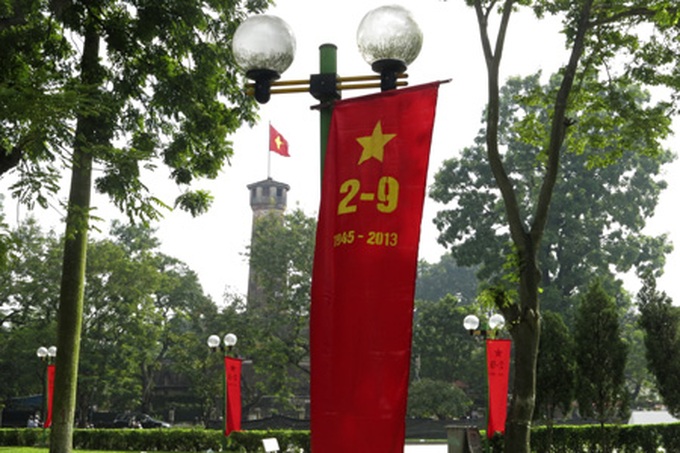 Colourful Hanoi on National Holiday - 2