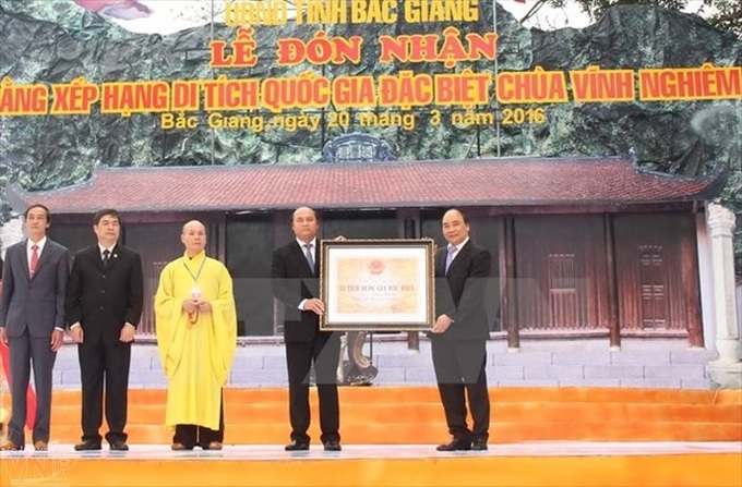Vinh Nghiem Pagoda receives Special National Relic title - 2