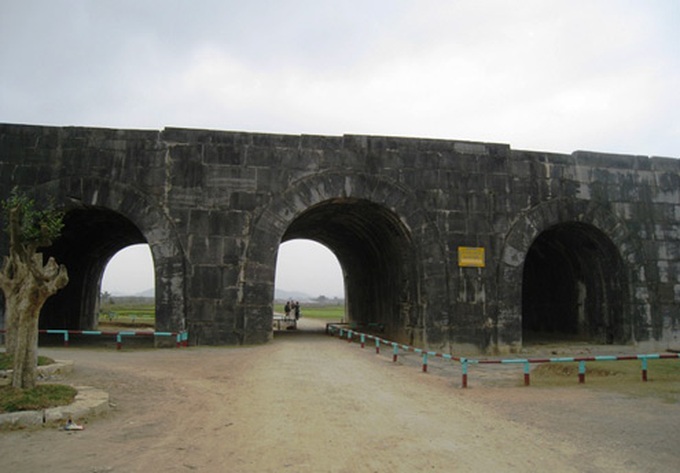 Ho Dynasty Citadel to receive World Heritage status in June - 10