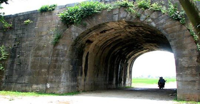 Ho Dynasty Citadel to receive World Heritage status in June - 11