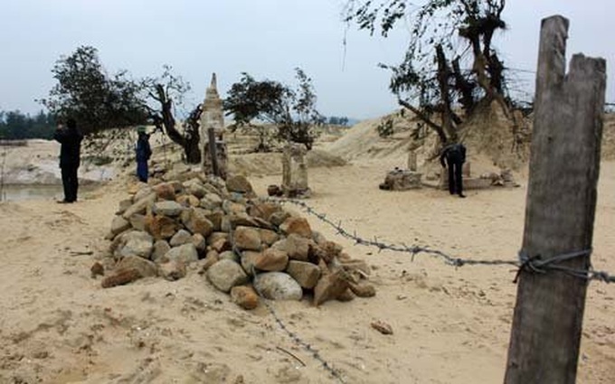 Ancient temple unearthed in central Vietnam - 2 Ancient temple unearthed in central Vietnam - 2