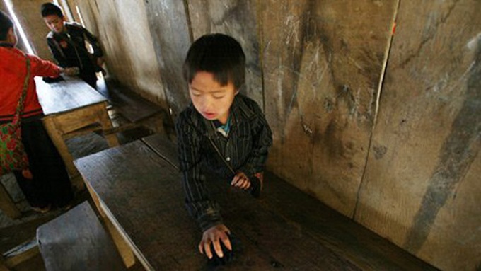 Poor mountainous students tremble in icy cold - 3 Poor mountainous students tremble in icy cold - 3