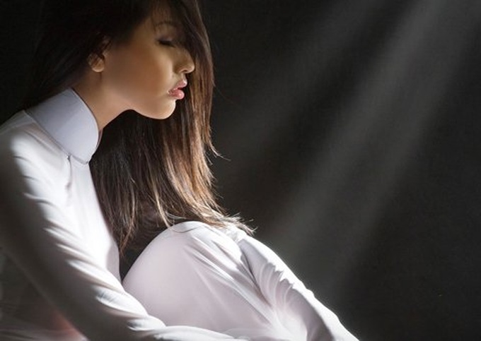 Culture Ministry to consider photo scandal of Miss Vietnam 2006 - 1