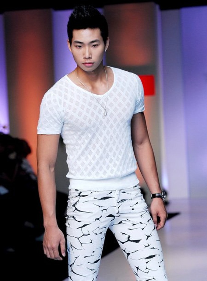 Fashion and Life fashion show - 8 Fashion and Life fashion show - 8