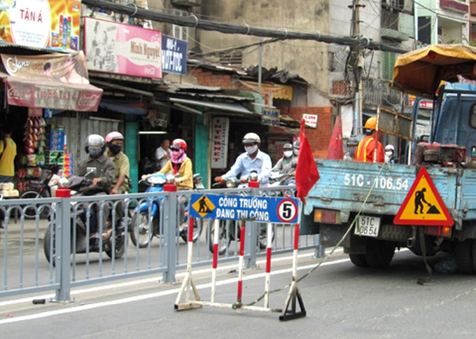 HCM City pays over $2.2 million to assemble separation lanes - 1 HCM City pays over $2.2 million to assemble separation lanes - 1