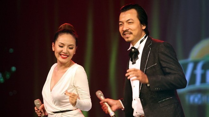 TV station accused of violating music copyright - 1 TV station accused of violating music copyright - 1