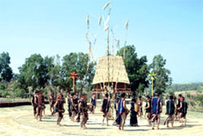 Hanoi to taste ethnic flavour - 1 Hanoi to taste ethnic flavour - 1