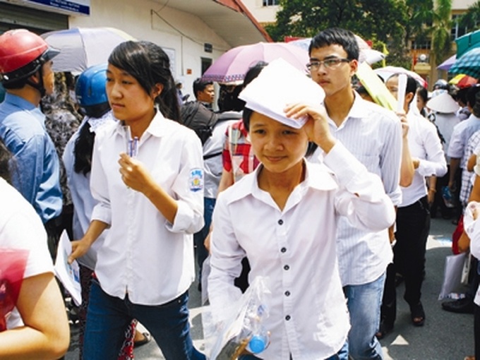 Banking major students fear of becoming redundant - 1 Banking major students fear of becoming redundant - 1