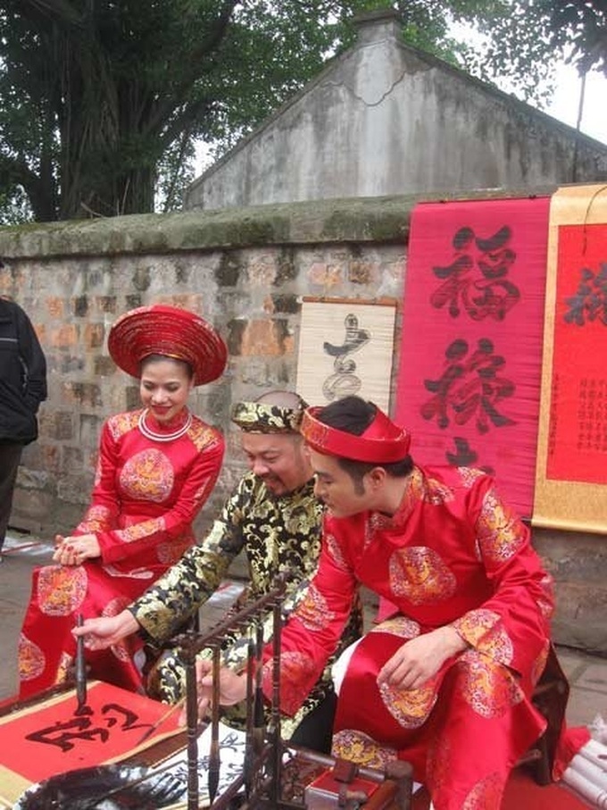 Young Vietnamese take interest in calligraphy - 14 Young Vietnamese take interest in calligraphy - 14