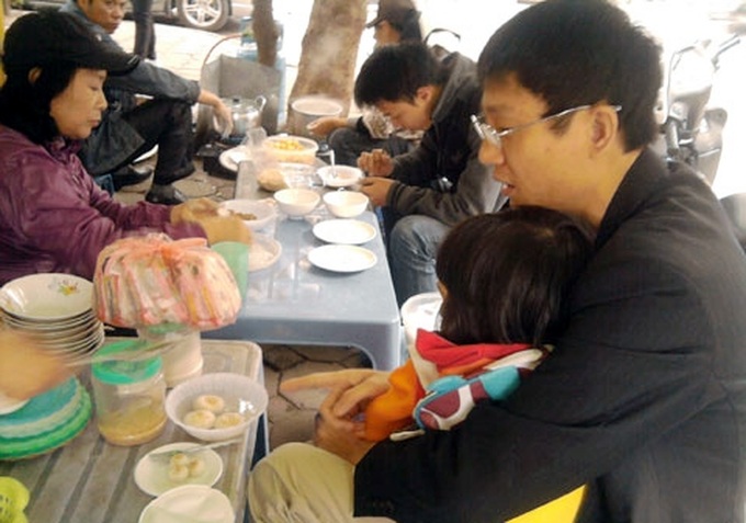 Cool Tet snacks do the trick - 5