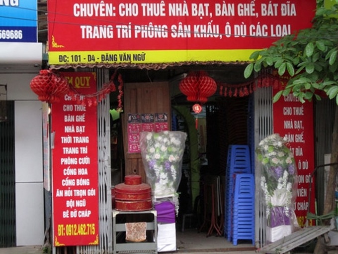 Overcrowded Hanoi maintains trees - 4