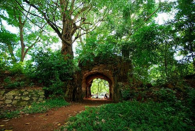 Remains of the ancient citadels in Vietnam - 1 Remains of the ancient citadels in Vietnam - 1