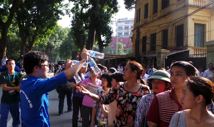 Moving photos at General Giap’s house on final tribute day - 8
