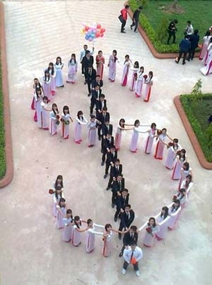 Mixing of sex and cultural monument causes controversy - 4