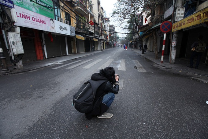 Empty streets on Tet - 1 Empty streets on Tet - 1
