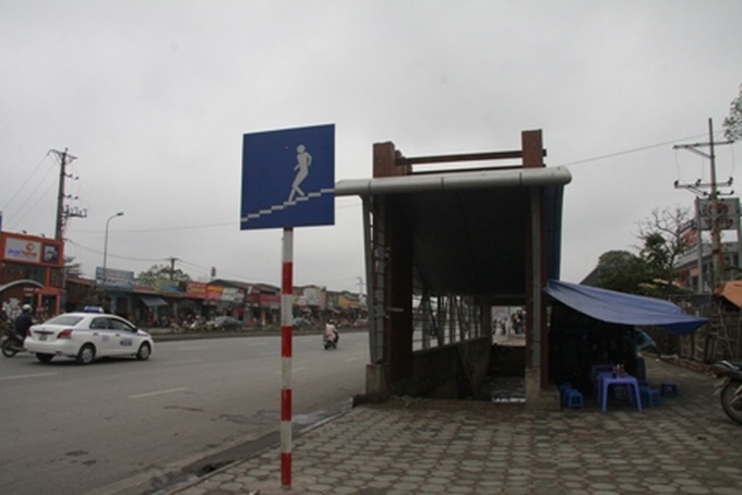 Tunnels become underground rubbish dumps in Hanoi - 11 Tunnels become underground rubbish dumps in Hanoi - 11