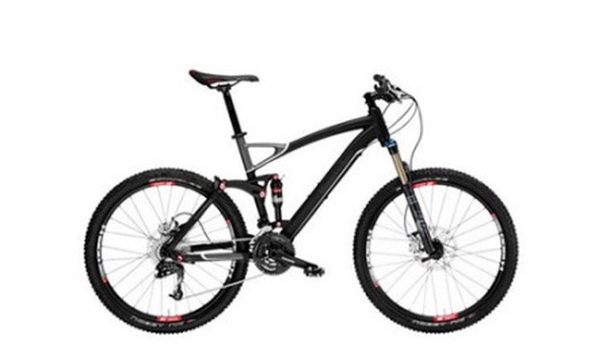 Vietnamese spend millions on luxury bicycles - 1