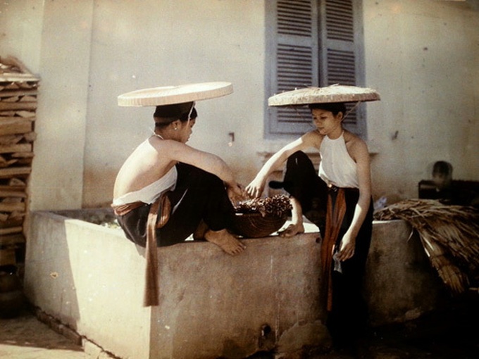 First color photos on old Hanoi displayed in Paris - 2