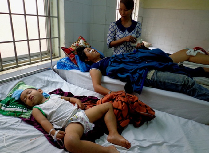 Hit and run driver kills two, injures eight - 1