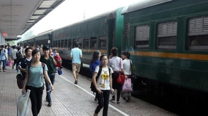 Train ticket prices drop for Tet - 1 Train ticket prices drop for Tet - 1