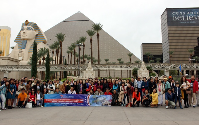 Long Tet holiday means overseas vacations for Vietnamese - 1 Long Tet holiday means overseas vacations for Vietnamese - 1