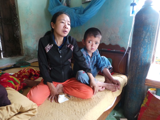 Sick woman needs help for disabled son, elderly mother - 1