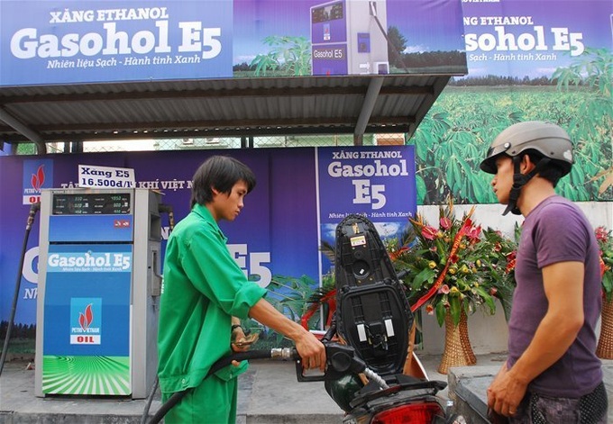 Vietnam considers raising export tariff on cassava, ethanol to support E5 production - 1