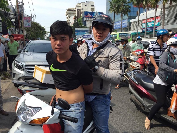 HCM City district offers cash rewards to catch criminals - 1