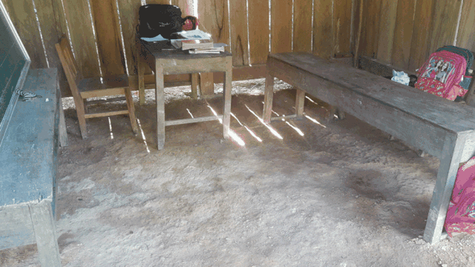 Pupils and teachers struggle to cope with dilapidated classrooms - 3