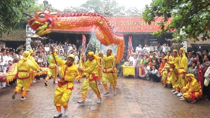 Tran Temple festival extends key ritual for pilgrims' benefit - 1