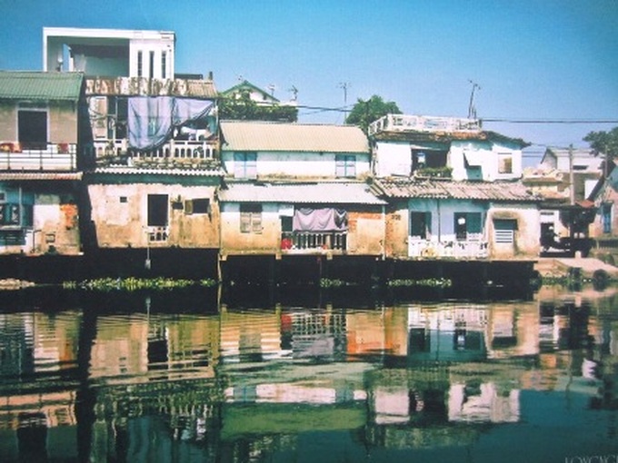 Exhibition tells the story of the Huong River - 4