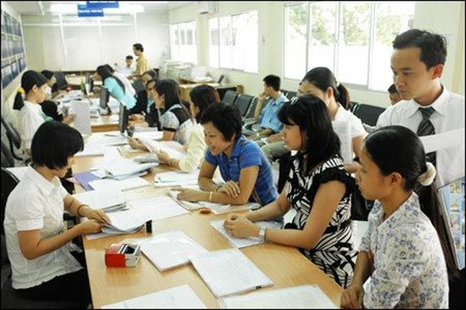 Vietnam biggest firms owe huge tax arrears - 1