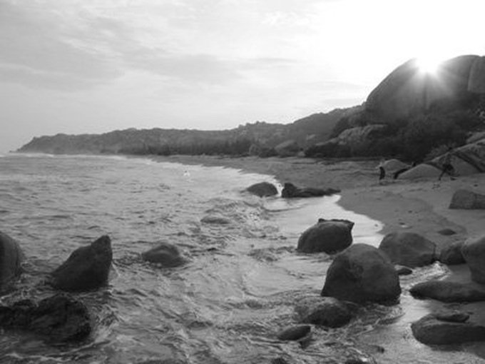 Thit Beach appealing to tourists - 1