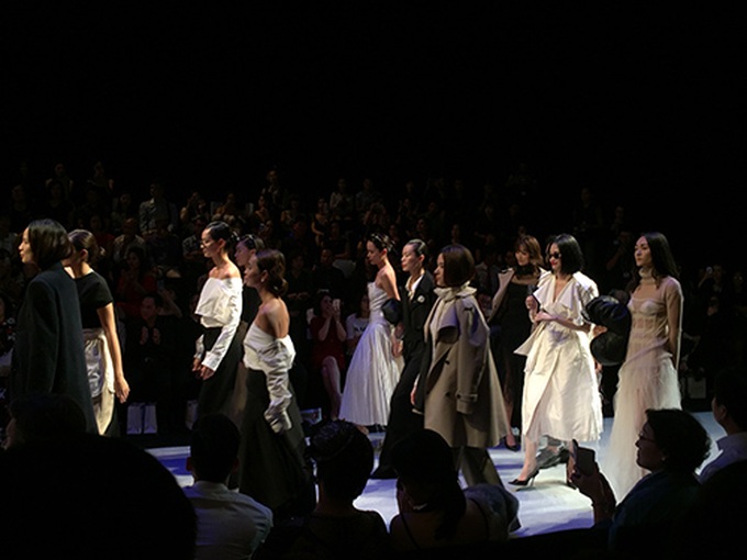 Vietnam International Fashion Week 2018 opens - 1