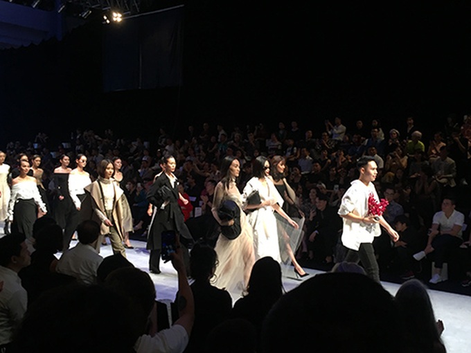 Vietnam International Fashion Week 2018 opens - 3