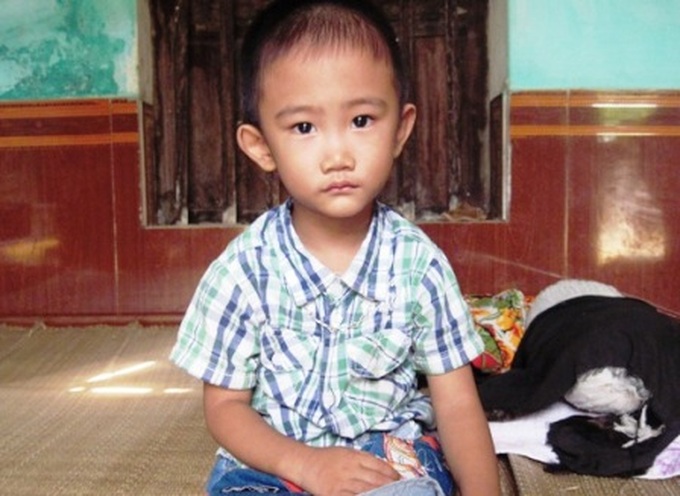 Little boy faces life of deafness due to poverty - 2