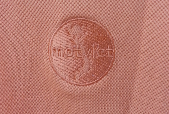 Supermarket withdraws T-shirts with incomplete map of Vietnam - 2