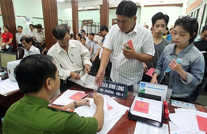 Registration hinders migrants: report - 1