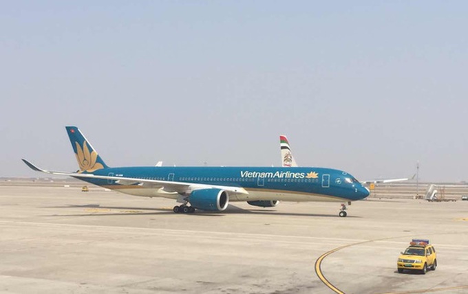 Vietnam Airlines posts 60m Q1 profits - 1
